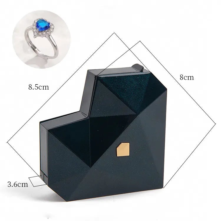 Adjustable Ring w/ Heart Box