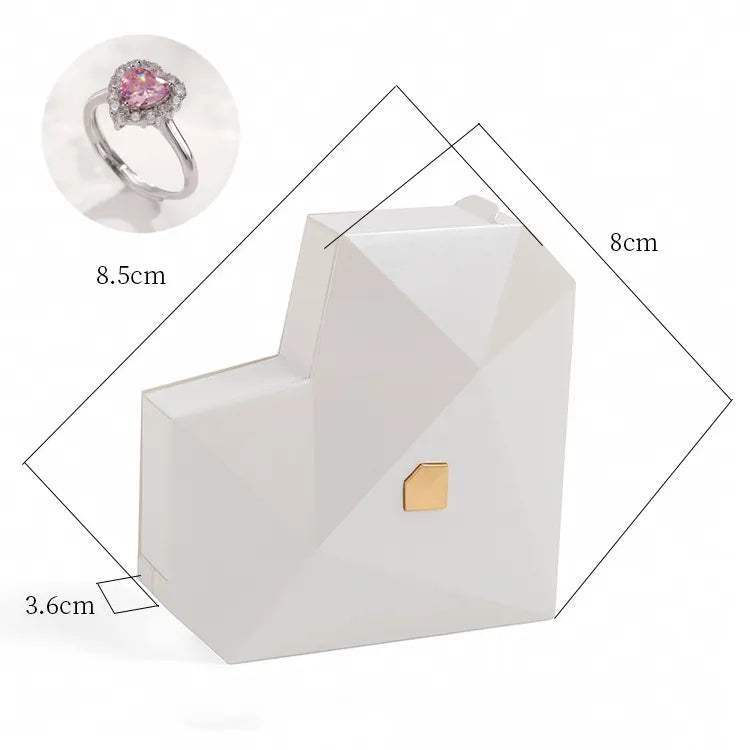 Adjustable Ring w/ Heart Box